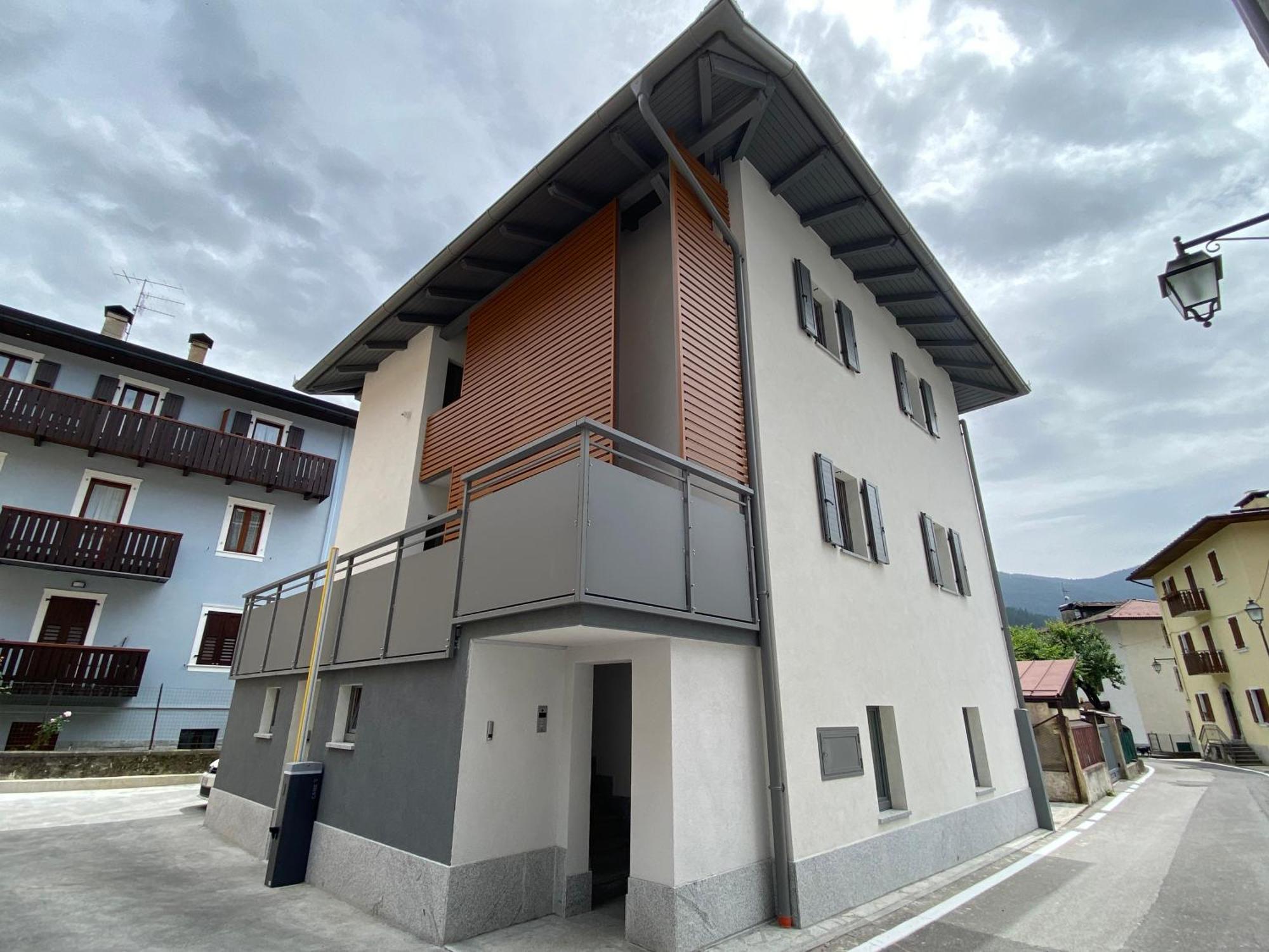 Casa Di Maggie 1 Apartment Carisolo Exterior photo